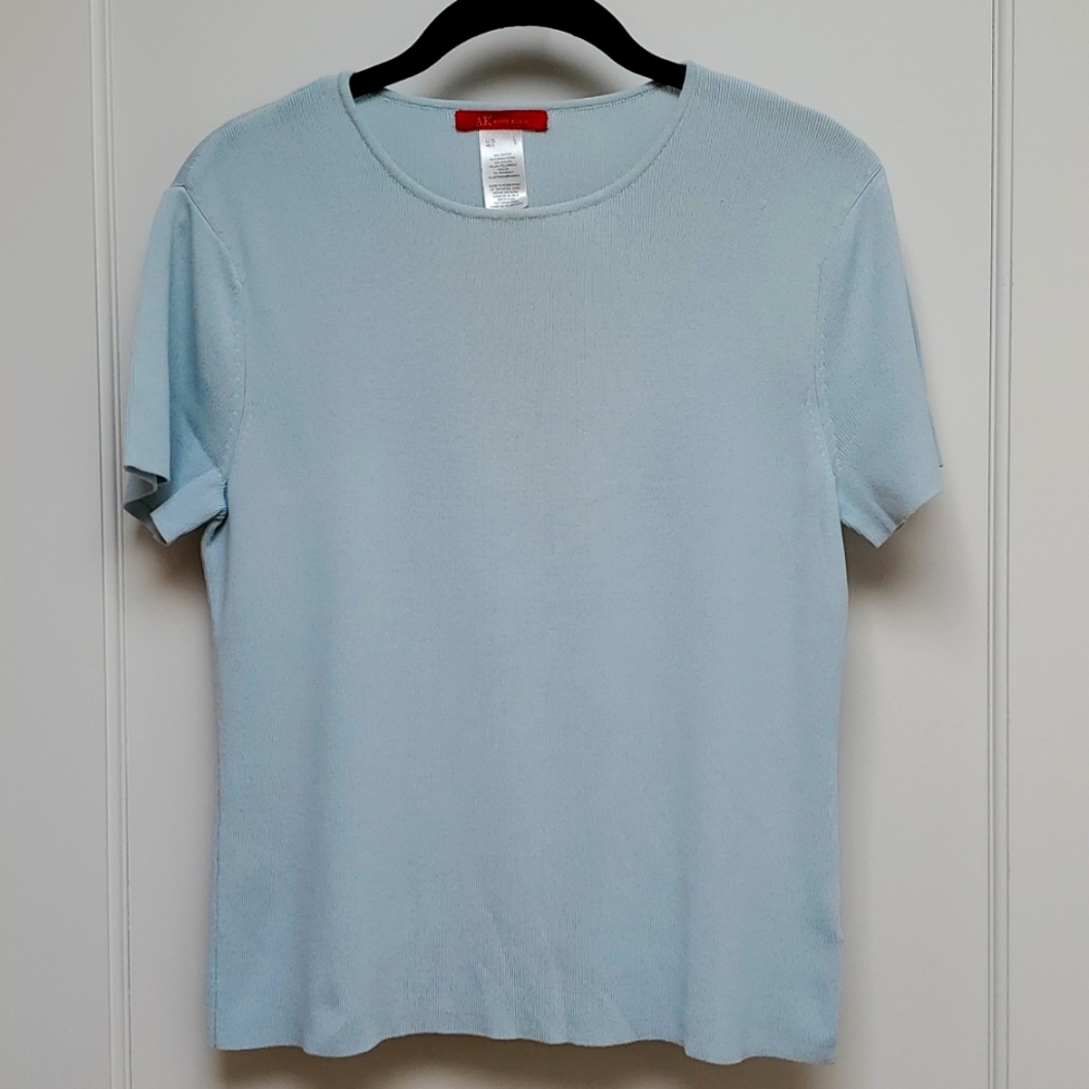 ANNE KLEIN Light Blue Short-sleeved Knit Top